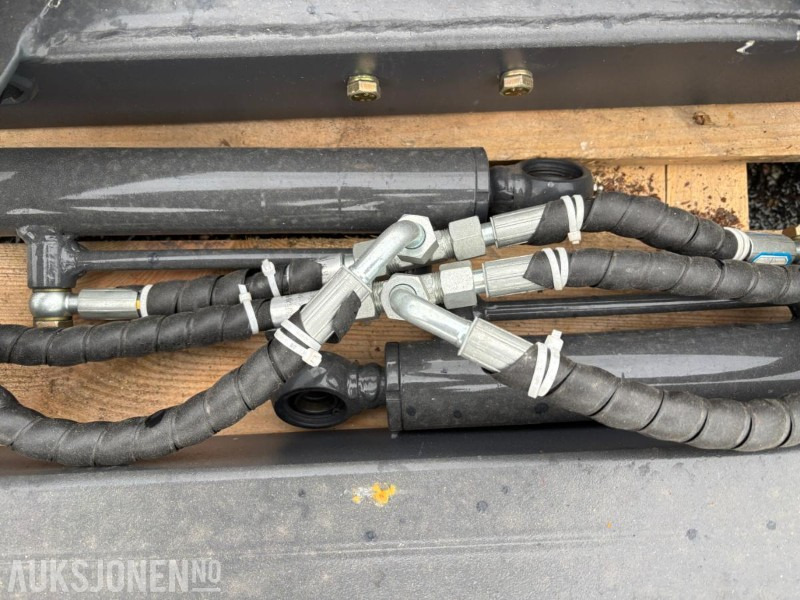 2024 Hydraulisk pallegaffel med A-ramme feste - Príslušenstvo pre Stavebné stroje: obrázok 4 2024 Hydraulisk pallegaffel med A-ramme feste - Príslušenstvo pre Stavebné stroje: obrázok 4