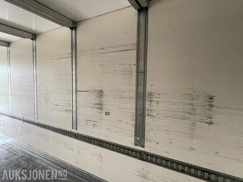 2009 Chereau Semitrailer - Kjølehenger - Carrier Transicold - 33 paller. - Príves: obrázok 5 2009 Chereau Semitrailer - Kjølehenger - Carrier Transicold - 33 paller. - Príves: obrázok 5