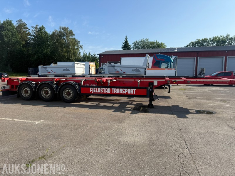 2020 | Kel-Berg C300V 3-akslet containerchassis | Meget god stand | EU-godkjent til 11/2025 - Príves: obrázok 1 2020 | Kel-Berg C300V 3-akslet containerchassis | Meget god stand | EU-godkjent til 11/2025 - Príves: obrázok 1