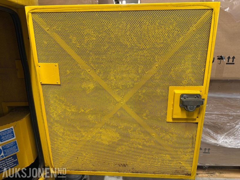 Selwood S100 dieselaggregat – 2006 – 8322 timer - støydempet kapsling - Stavebné zariadenia: obrázok 4 Selwood S100 dieselaggregat – 2006 – 8322 timer - støydempet kapsling - Stavebné zariadenia: obrázok 4