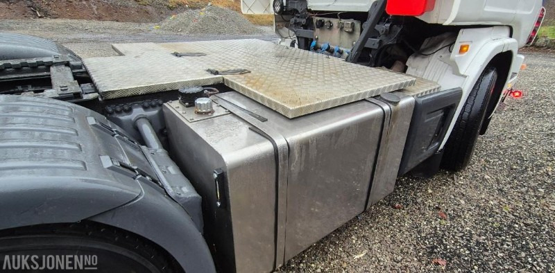 1999 Scania R-serie R144 trekkvogn med hydraulikk NY EU OG SKRIVERKONTROLL - Ťahač: obrázok 5 1999 Scania R-serie R144 trekkvogn med hydraulikk NY EU OG SKRIVERKONTROLL - Ťahač: obrázok 5