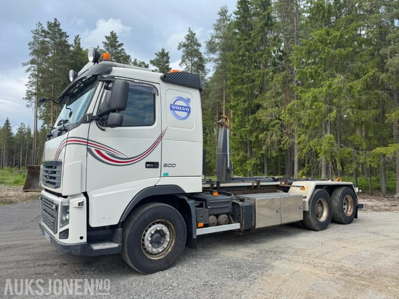 Volvo FH16 6X2 krokbilmed 20 tonns multilift. - Hákový nosič kontajnerov: obrázok 2 Volvo FH16 6X2 krokbilmed 20 tonns multilift. - Hákový nosič kontajnerov: obrázok 2