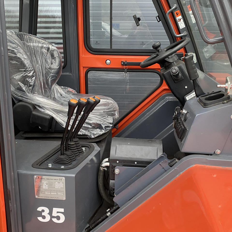 Goodsense RTD35 4WD - Terénny vozík: obrázok 5 Goodsense RTD35 4WD - Terénny vozík: obrázok 5