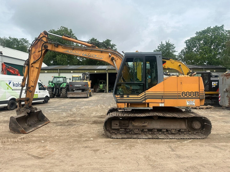 Case 688 B 16 ton - Pásové rýpadlo: obrázok 3 Case 688 B 16 ton - Pásové rýpadlo: obrázok 3