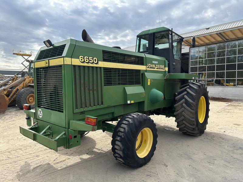 John Deere 6650 FOR PARTS - Samohybná rezačka: obrázok 5 John Deere 6650 FOR PARTS - Samohybná rezačka: obrázok 5