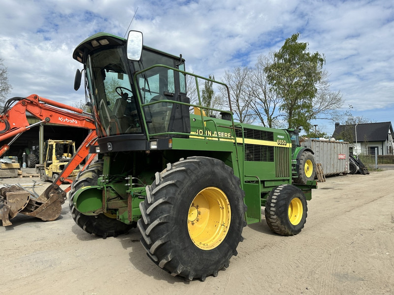 John Deere 6650 FOR PARTS - Samohybná rezačka: obrázok 1 John Deere 6650 FOR PARTS - Samohybná rezačka: obrázok 1