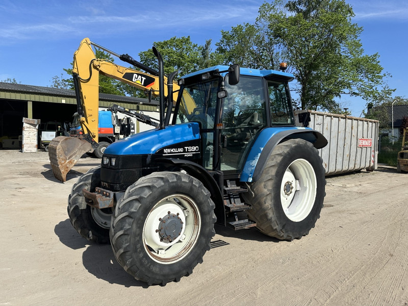 New Holland TS 90 - Traktor: obrázok 2 New Holland TS 90 - Traktor: obrázok 2