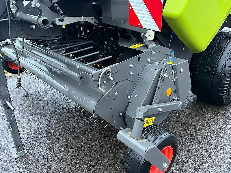 Claas ROLLANT 520 RC - Lis na okrúhle balíky: obrázok 5 Claas ROLLANT 520 RC - Lis na okrúhle balíky: obrázok 5