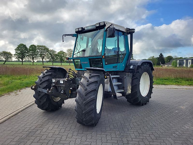 Fendt Xylon 524 - Traktor: obrázok 3 Fendt Xylon 524 - Traktor: obrázok 3
