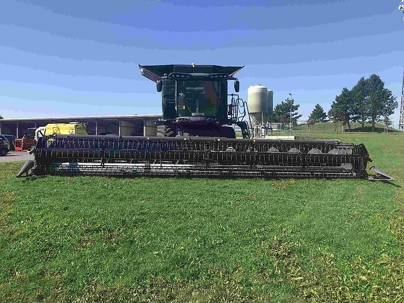 Massey Ferguson IDEAL 8 PL - Obilný kombajn: obrázok 3 Massey Ferguson IDEAL 8 PL - Obilný kombajn: obrázok 3