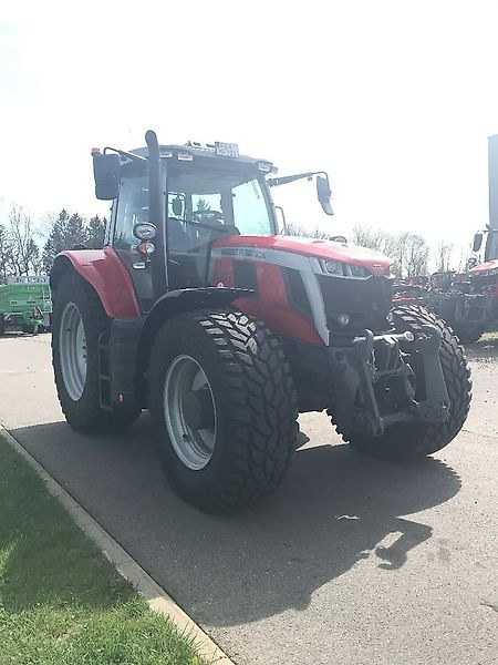 Massey Ferguson MF 7S210 Dyna-VT - Traktor: obrázok 5 Massey Ferguson MF 7S210 Dyna-VT - Traktor: obrázok 5