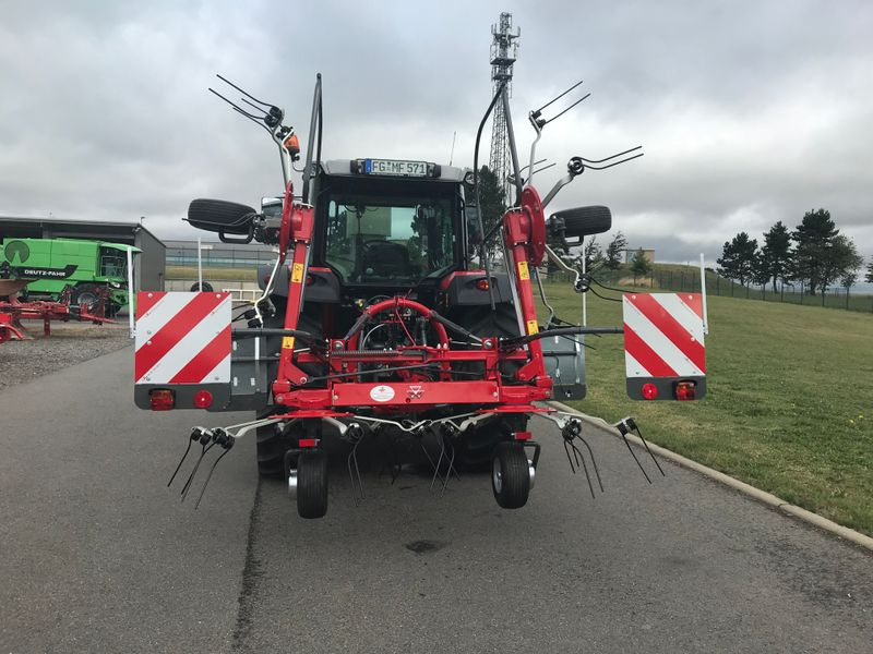 Massey Ferguson MF TD 524 DN / FELLA SANOS 5204 DN - Obracač sena: obrázok 3 Massey Ferguson MF TD 524 DN / FELLA SANOS 5204 DN - Obracač sena: obrázok 3