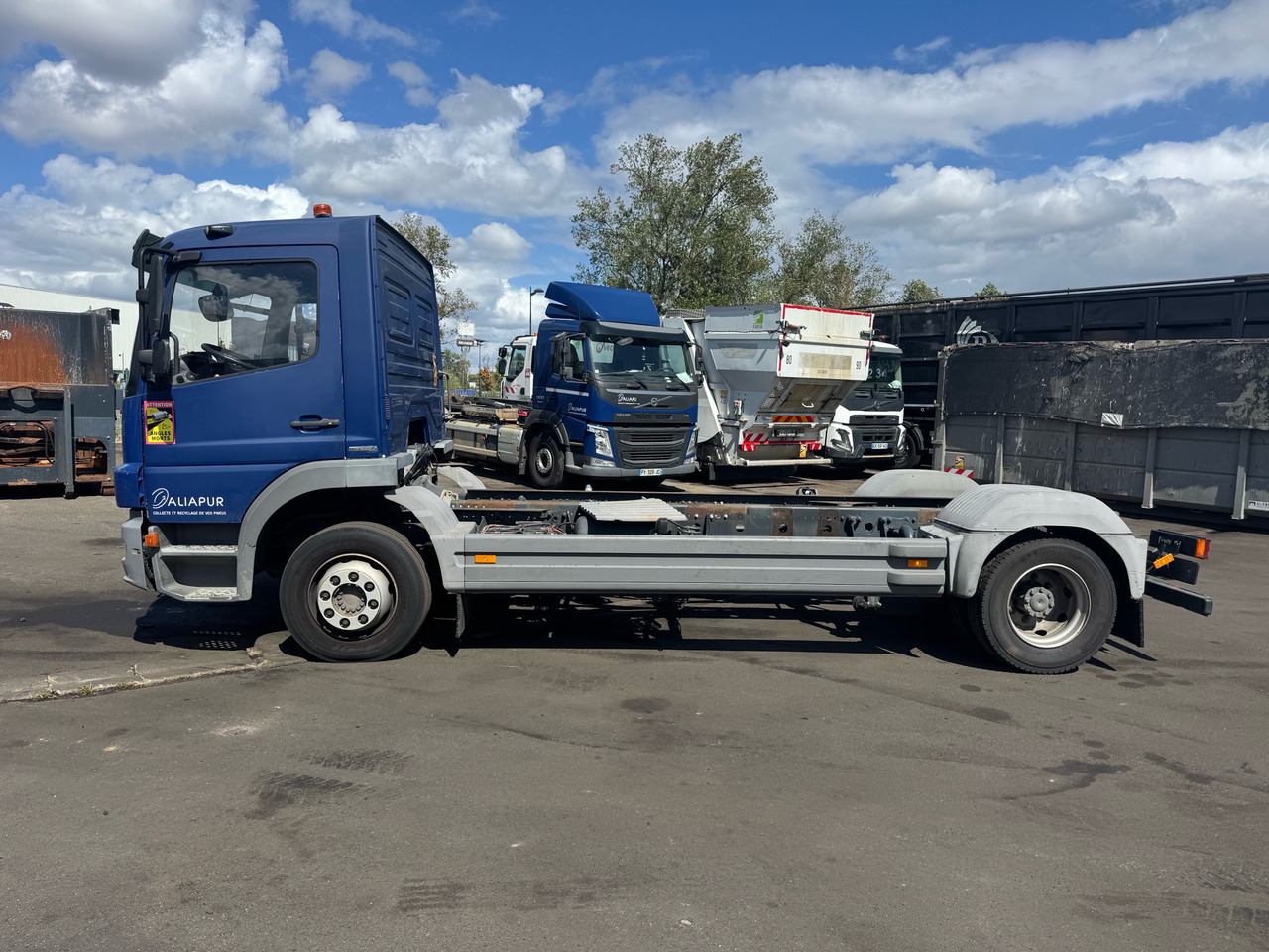 MERCEDES-BENZ atégo - Podvozek s kabinou: obrázok 2 MERCEDES-BENZ atégo - Podvozek s kabinou: obrázok 2