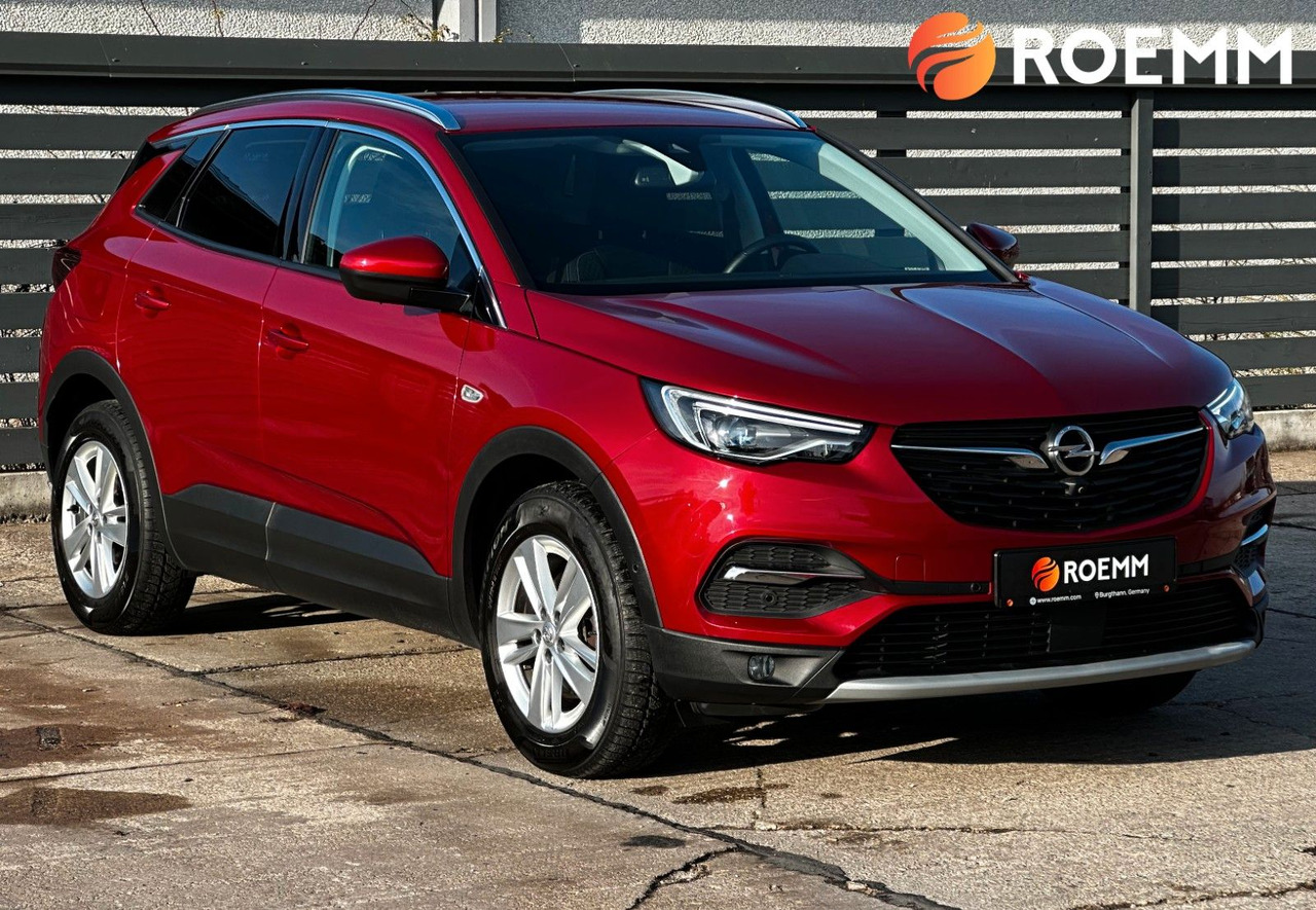 Opel Grandland (X) Innovation*360°*Sitzheiz v.&h.* - SUV: obrázok 4 Opel Grandland (X) Innovation*360°*Sitzheiz v.&h.* - SUV: obrázok 4