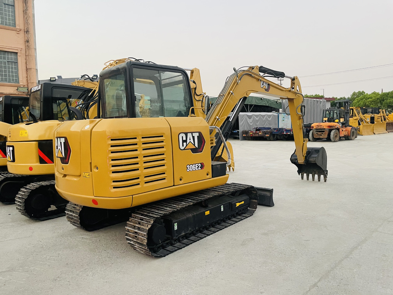 Caterpillar 306 Used Excavator 306E 306E2 6 Ton Mini Excavator Doosan DH55 DH60 DX60 Hyundai 60 High Quality Excavators on Sale - Mini rýpadlo: obrázok 2 Caterpillar 306 Used Excavator 306E 306E2 6 Ton Mini Excavator Doosan DH55 DH60 DX60 Hyundai 60 High Quality Excavators on Sale - Mini rýpadlo: obrázok 2