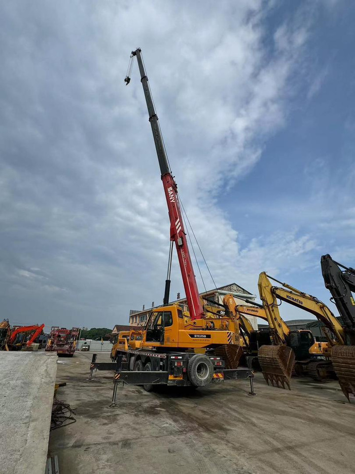 Autožeriav Sany Used Truck Crane 25 Ton with Excellent Work Performance and 1 year Warrenty: obrázok 11