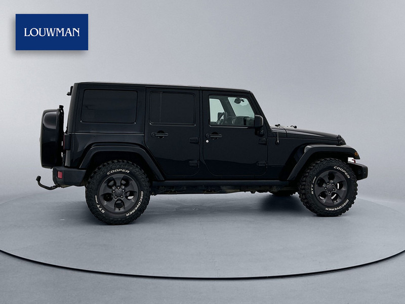 Jeep Wrangler 2.8 CRD Night Eagle Grijs Kenteken Cruise Control Navigatie Airco Trekhaak 4X4 Alpine Audio - Malá dodávka: obrázok 3 Jeep Wrangler 2.8 CRD Night Eagle Grijs Kenteken Cruise Control Navigatie Airco Trekhaak 4X4 Alpine Audio - Malá dodávka: obrázok 3
