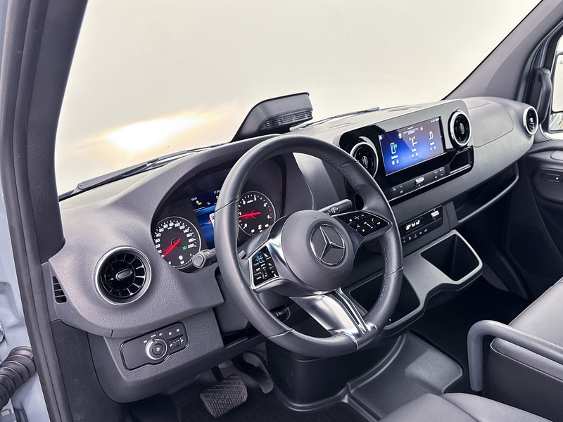 Mercedes-Benz Sprinter 315 1.9 CDI L2H2 Pro Parkeerpakket Apple Carplay/Android Auto Betimmering Cruise Control - Malá dodávka: obrázok 5 Mercedes-Benz Sprinter 315 1.9 CDI L2H2 Pro Parkeerpakket Apple Carplay/Android Auto Betimmering Cruise Control - Malá dodávka: obrázok 5