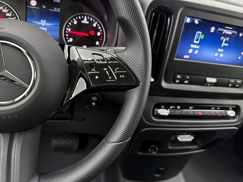 Furgon Mercedes-Benz Vito 116 CDI L2 Pro Multibeam Led Trekhaak Achteruitrijcamera met sonsoren Betimmering Cruise Control: obrázok 20 Furgon Mercedes-Benz Vito 116 CDI L2 Pro Multibeam Led Trekhaak Achteruitrijcamera met sonsoren Betimmering Cruise Control: obrázok 20