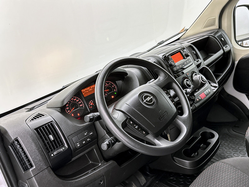Opel Movano 2.2D 140 Zwaar L4H3 Edition Imperiaal Trekhaak 3000kg Cruise control Airco - Furgon: obrázok 4 Opel Movano 2.2D 140 Zwaar L4H3 Edition Imperiaal Trekhaak 3000kg Cruise control Airco - Furgon: obrázok 4