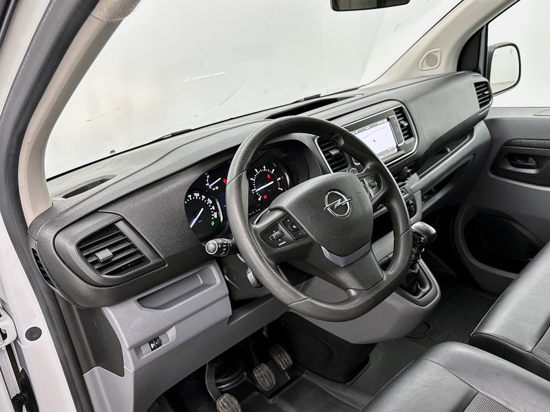 Opel Vivaro 2.0 CDTI L2H1 Edition Imperiaal Navigatie Achteruitrijcamera Cruise Control - Malá dodávka: obrázok 4 Opel Vivaro 2.0 CDTI L2H1 Edition Imperiaal Navigatie Achteruitrijcamera Cruise Control - Malá dodávka: obrázok 4
