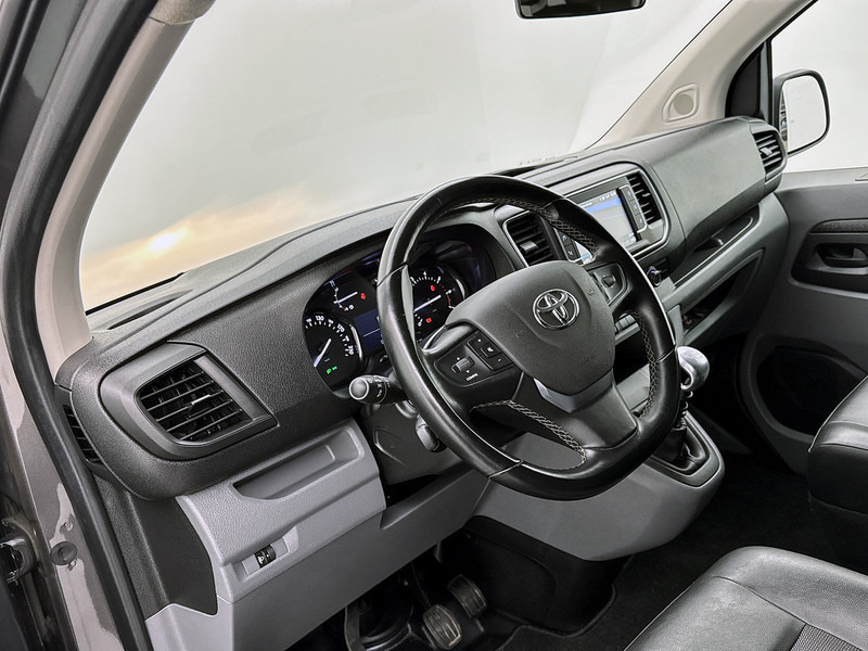 Toyota ProAce Worker 2.0 D-4D Navigator Marge (btw-vrij) Navigatie Trekhaak Camera Betimmering - Malá dodávka: obrázok 5 Toyota ProAce Worker 2.0 D-4D Navigator Marge (btw-vrij) Navigatie Trekhaak Camera Betimmering - Malá dodávka: obrázok 5