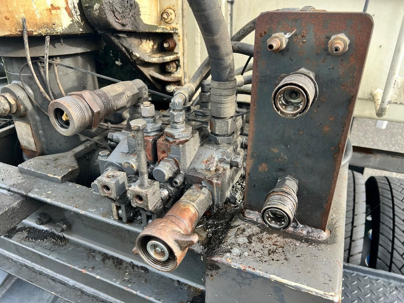 Príves sklápěcí ATM 3 - assige kipper oplegger Hydraulische kleppen / Tipper 30,7m3: obrázok 15 Príves sklápěcí ATM 3 - assige kipper oplegger Hydraulische kleppen / Tipper 30,7m3: obrázok 15