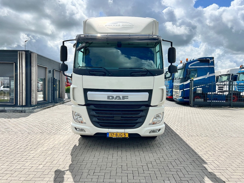DAF CF 290 4x2 bakwagen Laadklep - Skříňový nákladní auto: obrázok 2 DAF CF 290 4x2 bakwagen Laadklep - Skříňový nákladní auto: obrázok 2
