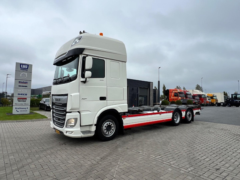 DAF XF 450 SSC 6x2 BDF - Podvozek s kabinou: obrázok 1 DAF XF 450 SSC 6x2 BDF - Podvozek s kabinou: obrázok 1
