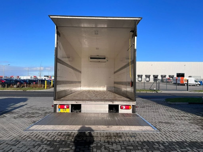 Chladirenské nákladné vozidlo Volvo FL 250 4x2 Koelwagen Thermo king V600  / Tailgate Dhollandia 2000kg: obrázok 12