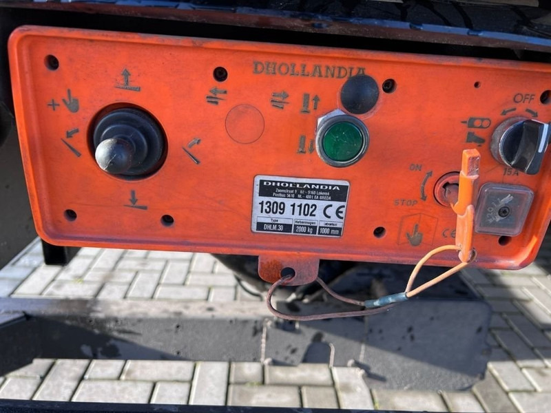 Chladirenské nákladné vozidlo Volvo FL 250 4x2 Koelwagen Thermo king V600  / Tailgate Dhollandia 2000kg: obrázok 15