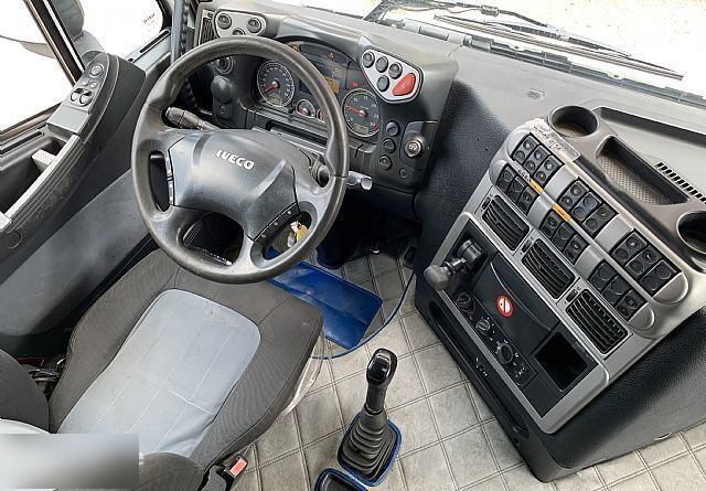 Elemente cabina interior IVECO STRALIS truck - Karoséria a exteriér pre Nákladné auto: obrázok 1 Elemente cabina interior IVECO STRALIS truck - Karoséria a exteriér pre Nákladné auto: obrázok 1