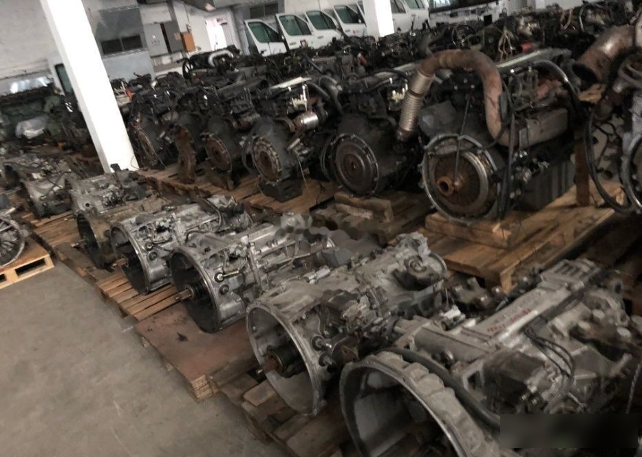 MAN - Motor pre Nákladné auto: obrázok 2 MAN - Motor pre Nákladné auto: obrázok 2