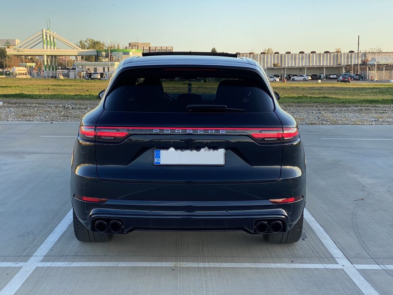 Porsche Cayenne 2018 Facelift Panorama Bose - Automobil: obrázok 3 Porsche Cayenne 2018 Facelift Panorama Bose - Automobil: obrázok 3