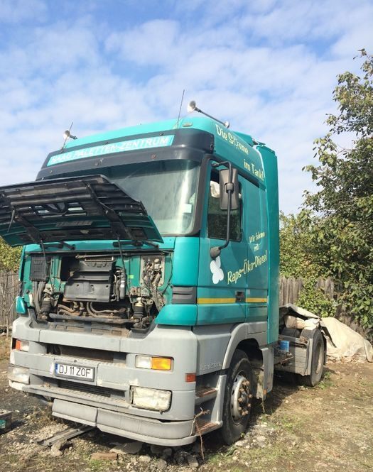 Mercedes-Benz Actros MP1 - Ťahač: obrázok 3 Mercedes-Benz Actros MP1 - Ťahač: obrázok 3