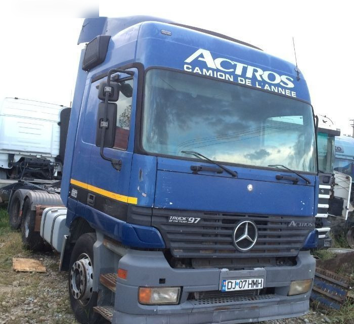 Mercedes-Benz Actros MP1 - Ťahač: obrázok 2 Mercedes-Benz Actros MP1 - Ťahač: obrázok 2