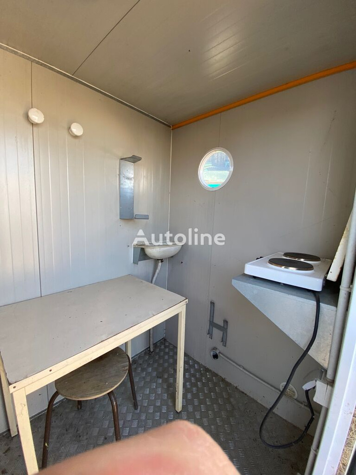 Trailor Remorca Auto Santier : Bucatarie + WC + depozit - Príves skriňové, Obytný kontajner: obrázok 5 Trailor Remorca Auto Santier : Bucatarie + WC + depozit - Príves skriňové, Obytný kontajner: obrázok 5
