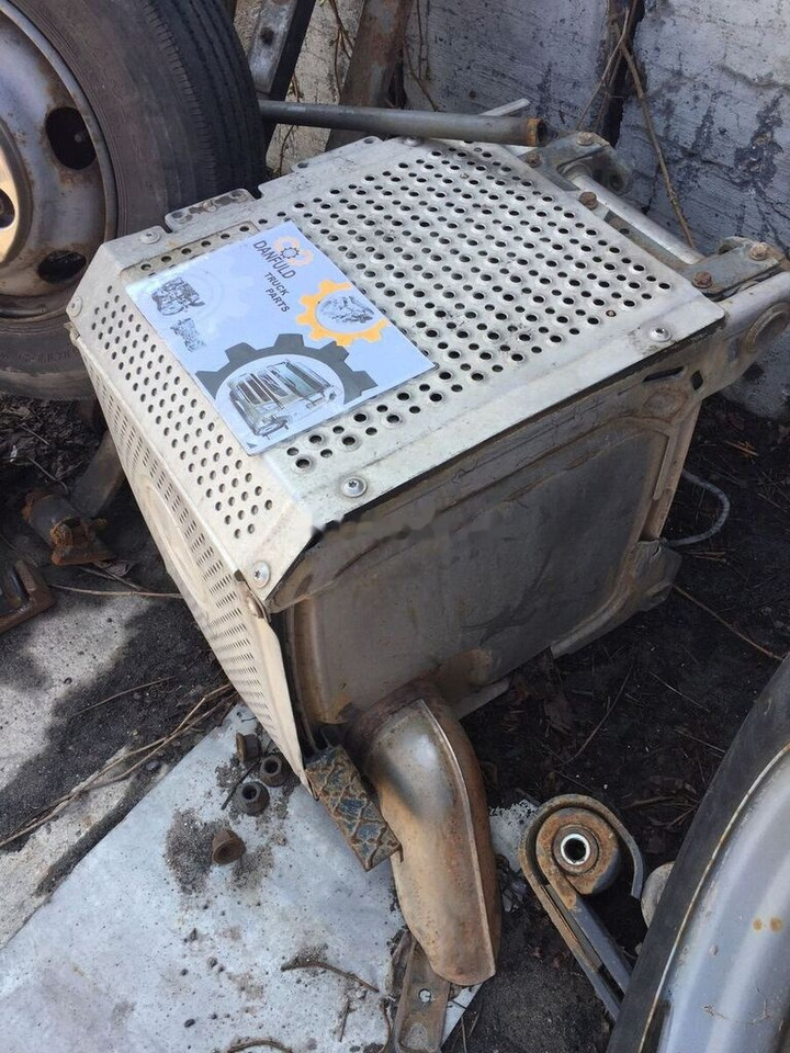 Mercedes-Benz Axor OM457LA truck - Katalyzátor pre Nákladné auto: obrázok 2 Mercedes-Benz Axor OM457LA truck - Katalyzátor pre Nákladné auto: obrázok 2