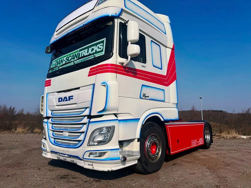 DAF XF 450 DAF XF 450 Special Interior. 706000 km. Euro 6 - Ťahač: obrázok 1 DAF XF 450 DAF XF 450 Special Interior. 706000 km. Euro 6 - Ťahač: obrázok 1