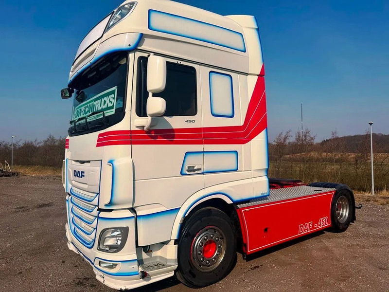 DAF XF 450 DAF XF 450 Special Interior. 706000 km. Euro 6 - Ťahač: obrázok 3 DAF XF 450 DAF XF 450 Special Interior. 706000 km. Euro 6 - Ťahač: obrázok 3
