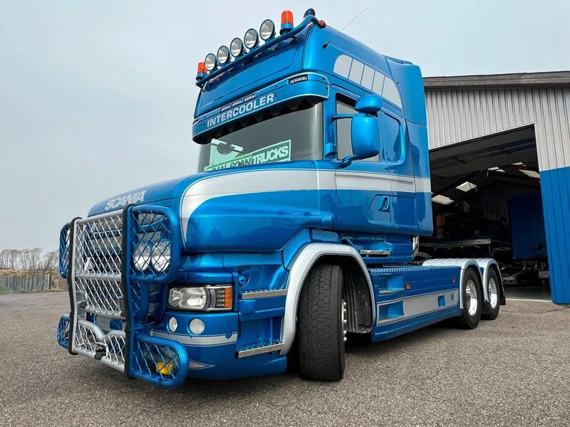 Scania T520 V8 Speciel interior. Air / Air suspension. Opticruise / Retarder .PTO on Engine and gearbox. New Hydr. system. - Ťahač: obrázok 3 Scania T520 V8 Speciel interior. Air / Air suspension. Opticruise / Retarder .PTO on Engine and gearbox. New Hydr. system. - Ťahač: obrázok 3