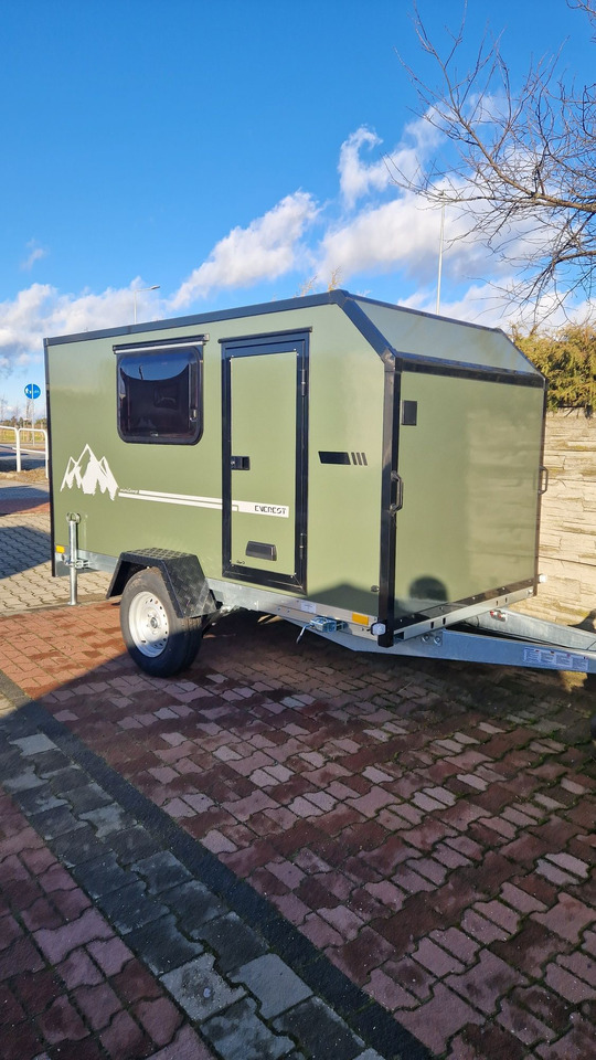 Minicamp Everest Lekki mały kemping camper DMC 600 do 1000kg NOWA - Obytný príves: obrázok 4 Minicamp Everest Lekki mały kemping camper DMC 600 do 1000kg NOWA - Obytný príves: obrázok 4