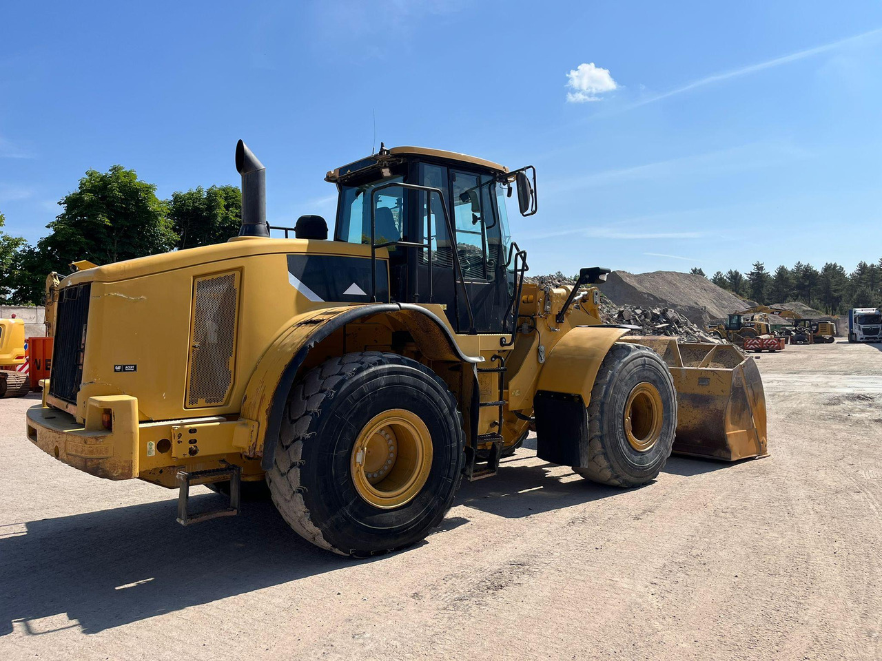 Caterpillar 966 H - Kolesový nakladač: obrázok 5 Caterpillar 966 H - Kolesový nakladač: obrázok 5