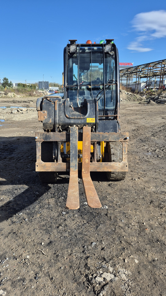 JCB TLT35D 2WD - Dieselový vysokozdvižný vozík: obrázok 3 JCB TLT35D 2WD - Dieselový vysokozdvižný vozík: obrázok 3