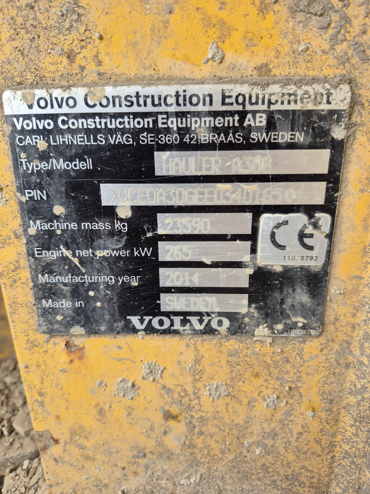 Ťahačový kĺbový damper VOLVO A30G: obrázok 17