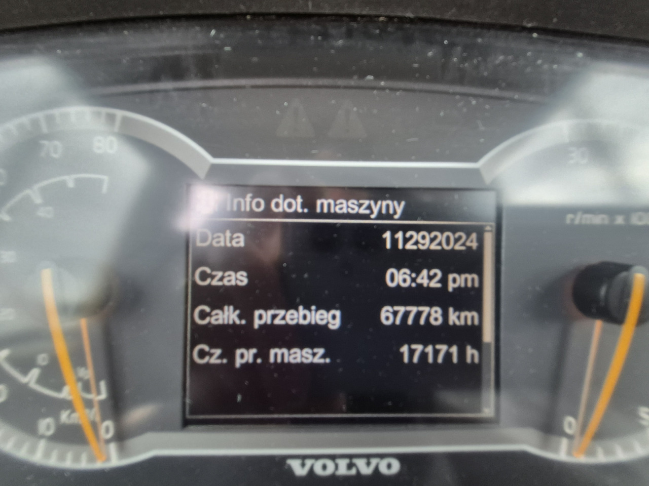 Ťahačový kĺbový damper VOLVO A30G: obrázok 15