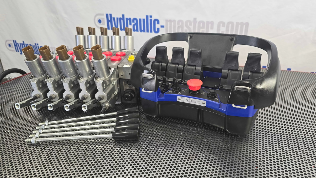 Container Side Lifter Sidelifter 5 sections valve with Radio Remote Scanreco - Auto na odvoz odpadu: obrázok 5 Container Side Lifter Sidelifter 5 sections valve with Radio Remote Scanreco - Auto na odvoz odpadu: obrázok 5