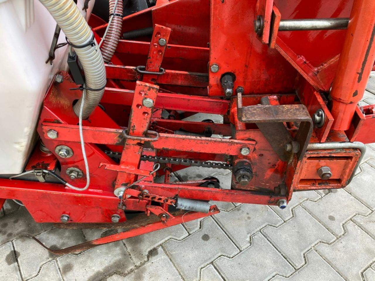 Becker AEROMAT T - Přesný sejací stroj: obrázok 5 Becker AEROMAT T - Přesný sejací stroj: obrázok 5