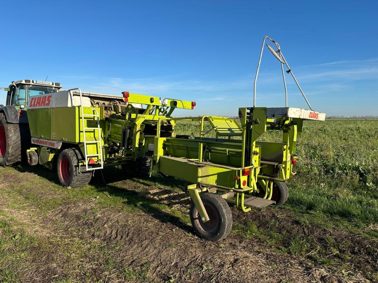 CLAAS QUADRANT 1150 - Lis na hranaté balíky: obrázok 2 CLAAS QUADRANT 1150 - Lis na hranaté balíky: obrázok 2