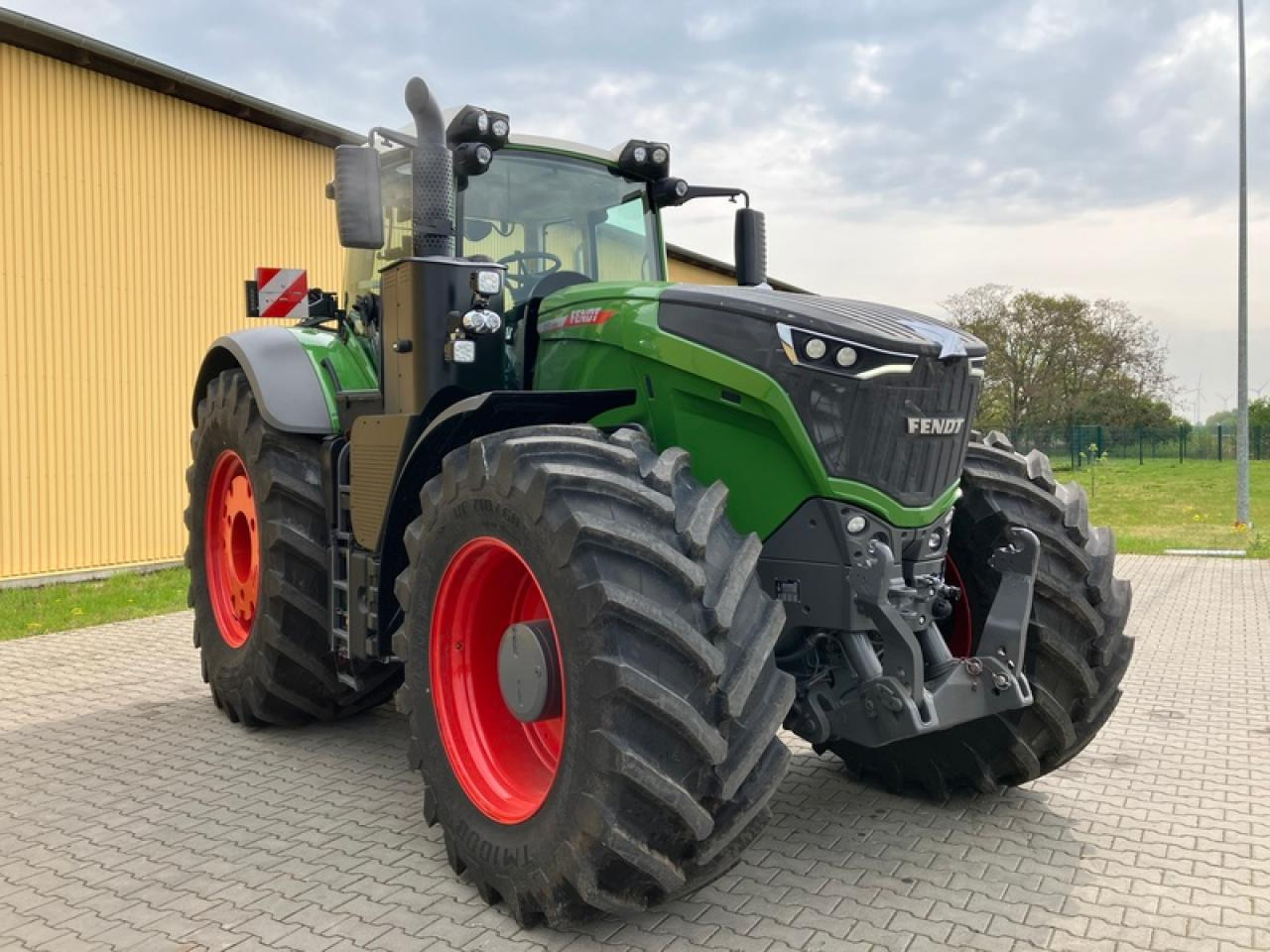 Fendt VARIO 1050 - Traktor: obrázok 4 Fendt VARIO 1050 - Traktor: obrázok 4